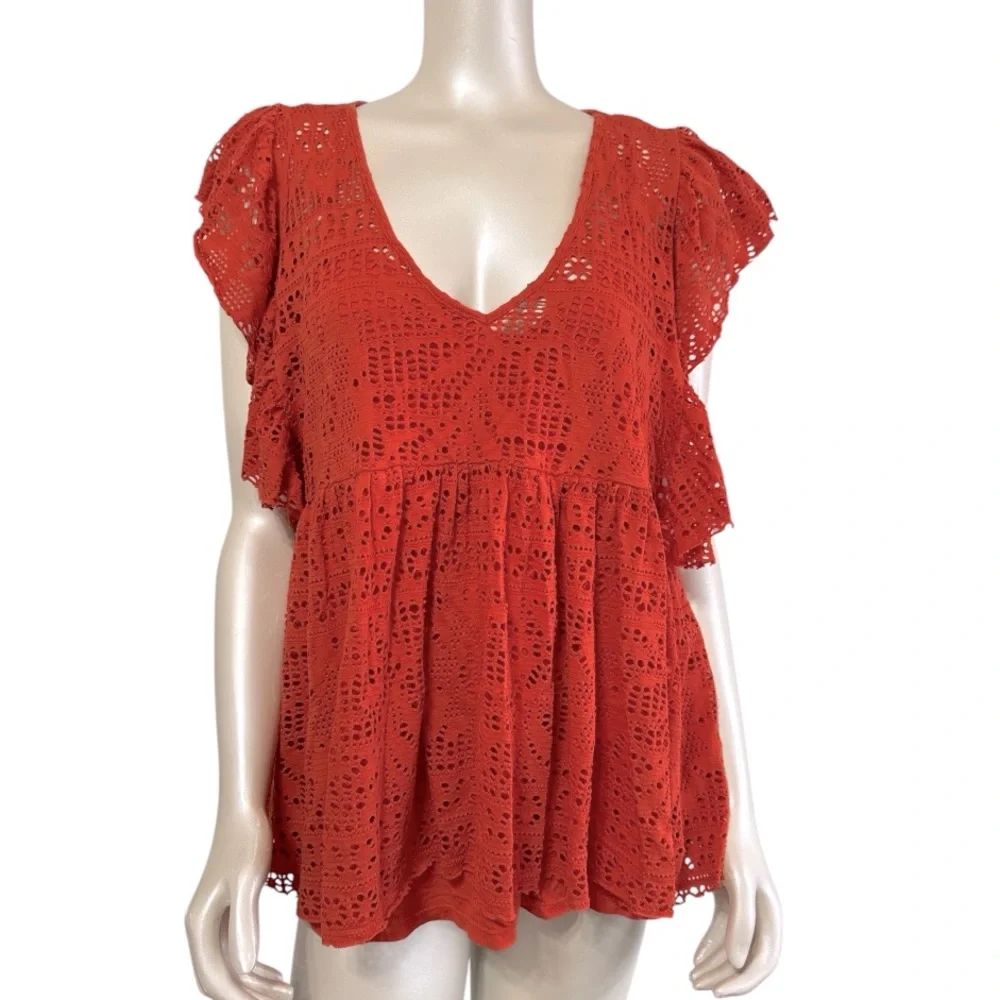Free People Beach Eyelet Top With Cami - Picture 1 of 8